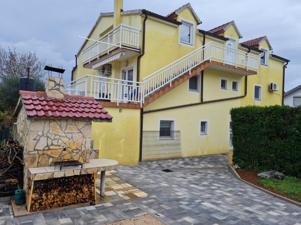 Apartments Bosnjak 시베니크 외부 사진