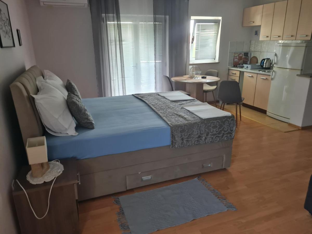 Apartments Bosnjak 시베니크 외부 사진